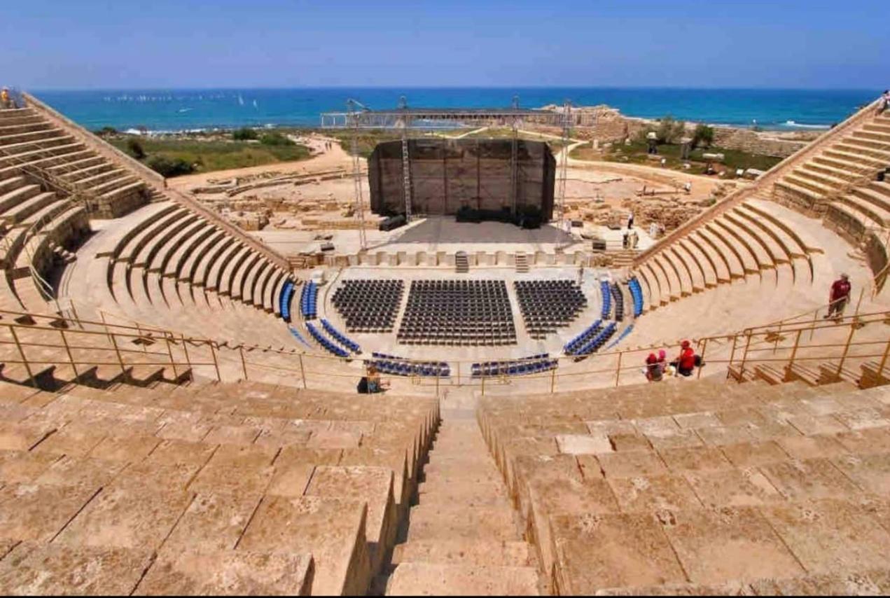 Villa Sky Garden Caesarea Bagian luar foto