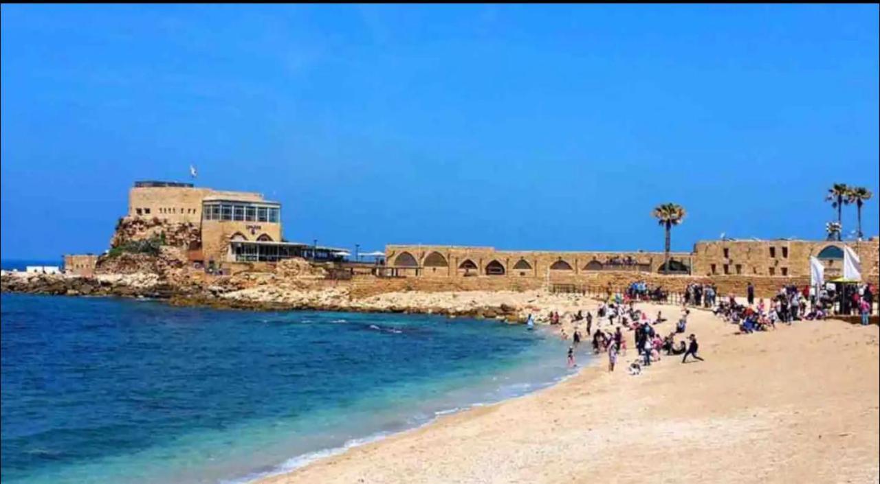 Villa Sky Garden Caesarea Bagian luar foto